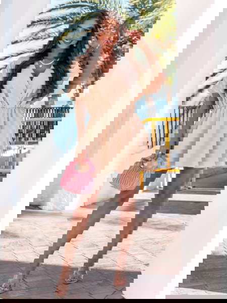 Beżowy kombinezon jak... 2