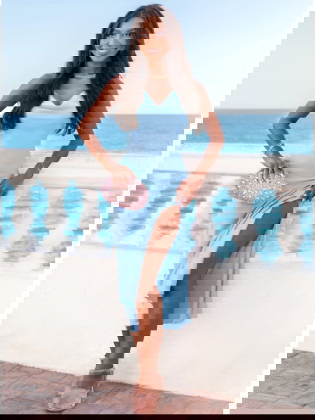 Błękitna satynowa długa... 2