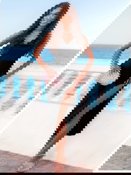 Czarna satynowa długa... 2