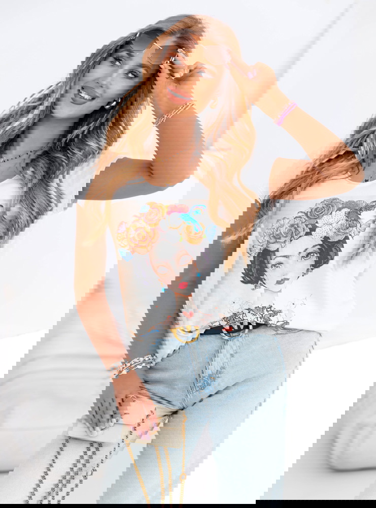 Biała bluzka z beżowym nadrukiem Veralla