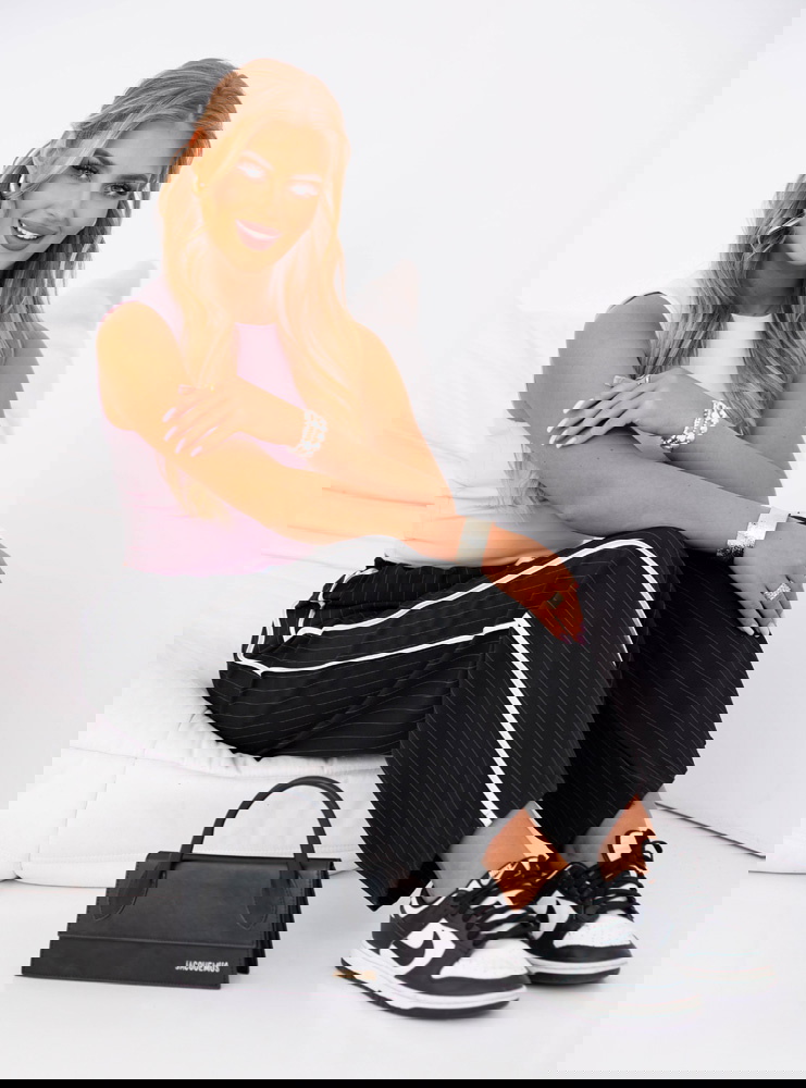 Czarne szerokie spodnie Leelynn