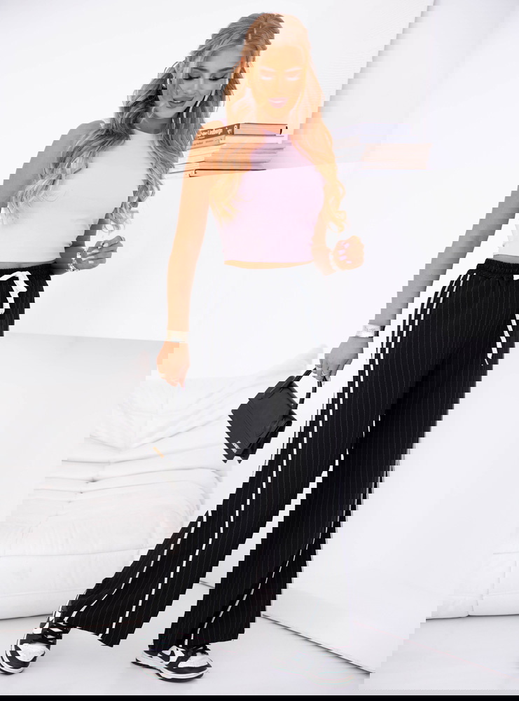 Czarne szerokie spodnie Leelynn