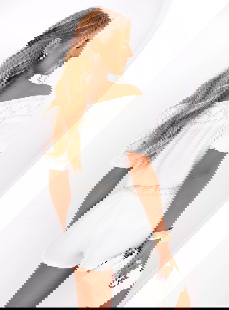 Biały komplet bluzka typu hiszpanka i...