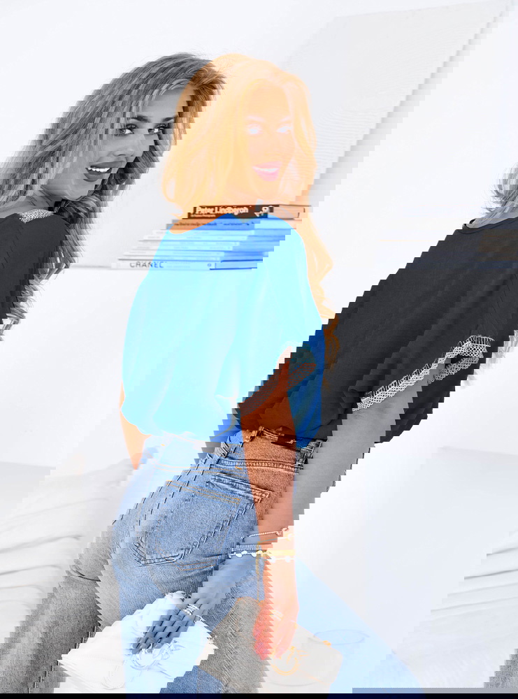 Granatowa bluzka z dekoltem w serek...