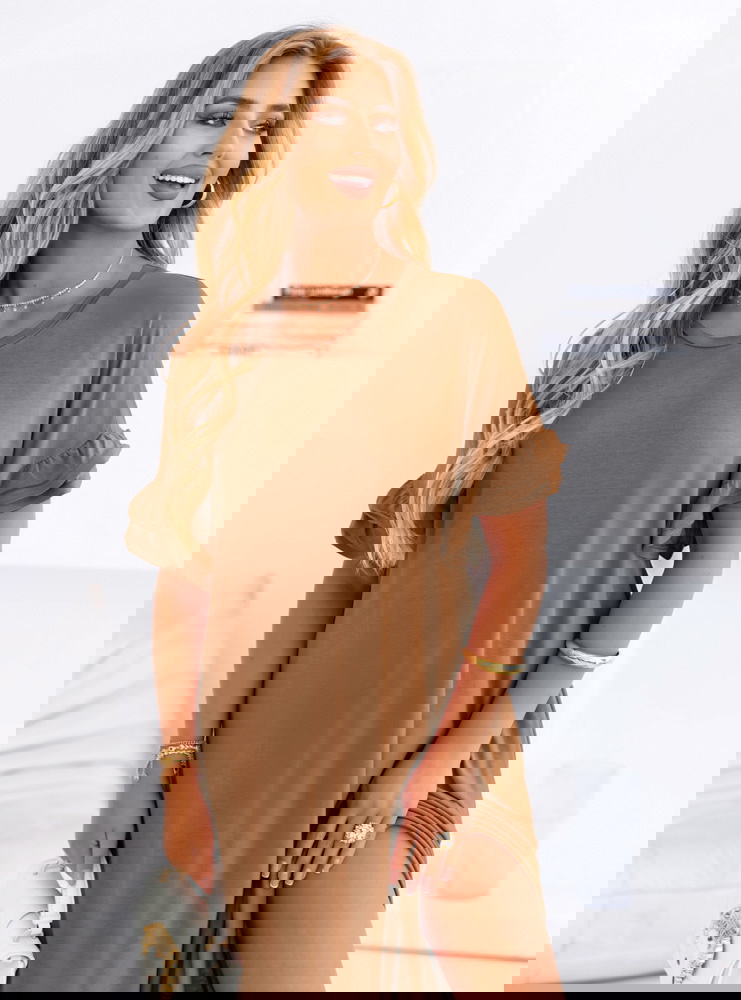 Sukienka oversize z falbanami na...