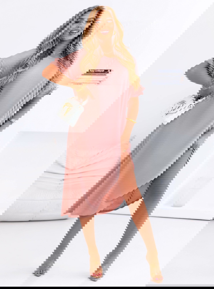 Sukienka oversize z falbanami na...