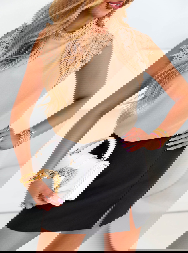 Beżowa bluzka z koronką Cristianne