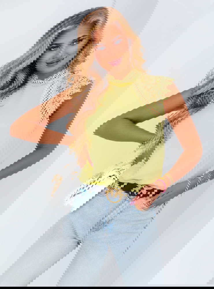 Bananowa bluzka z koronką Cristianne