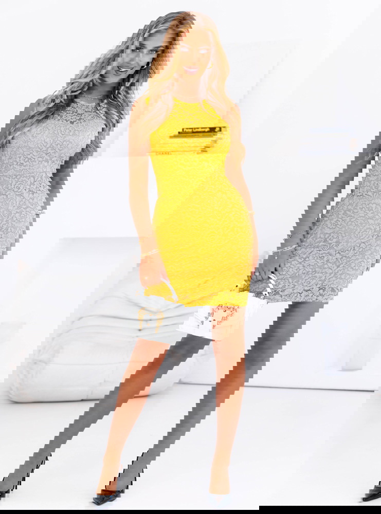 Miodowa koronkowa sukienka Josefinia