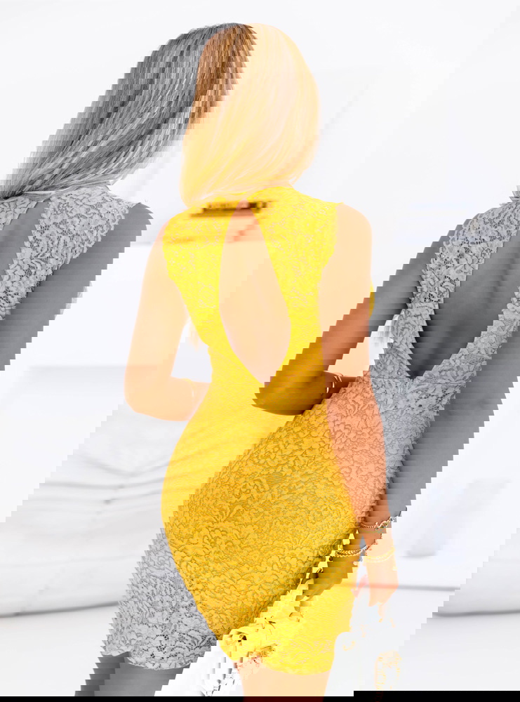 Miodowa koronkowa sukienka Josefinia