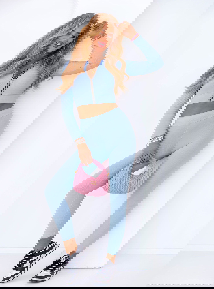 Błękitny prążkowany komplet krótka...