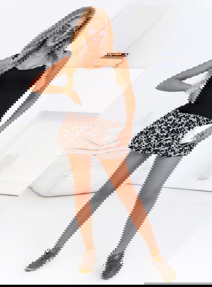 Sukienka mini typu bombka w panterkę...