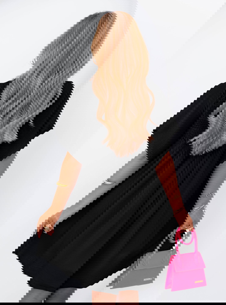 Czarna muślinowa sukienka oversize z...