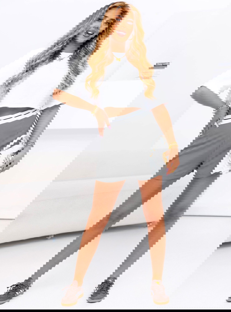 Szare szortnice z ozdobnym pasem Kamioo