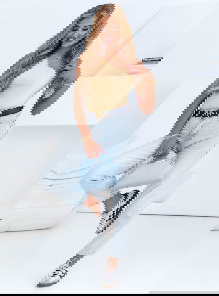 Beżowe dopasowane body na jedno ramię...