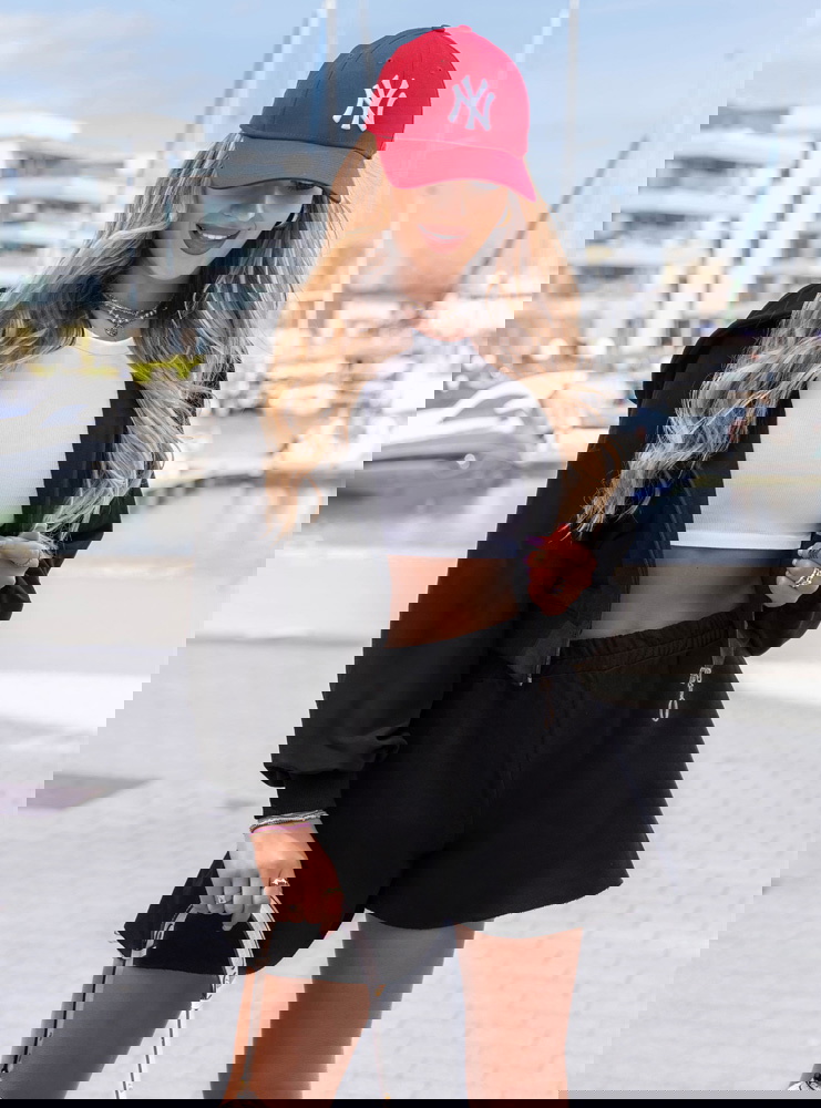 Czarny komplet bluza zapinana na...