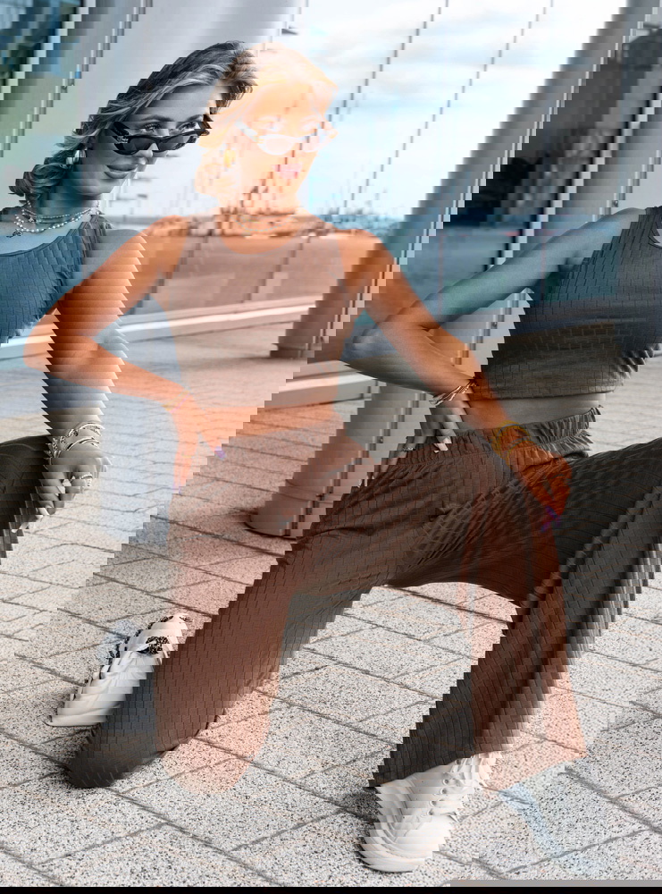 Czekoladowy komplet top i spodnie...