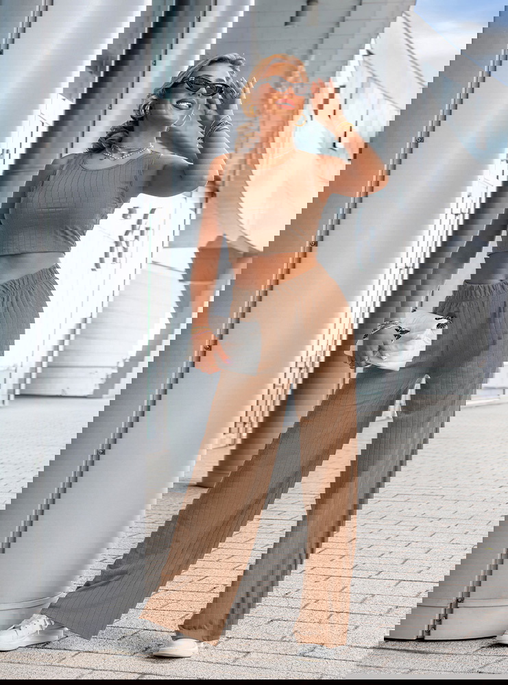 Komplet top i spodnie Darrian - mocha...