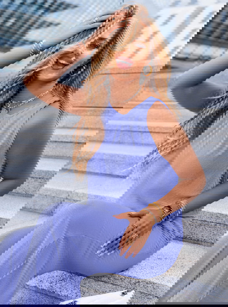 Niebieski komplet bluzka i spodnie...