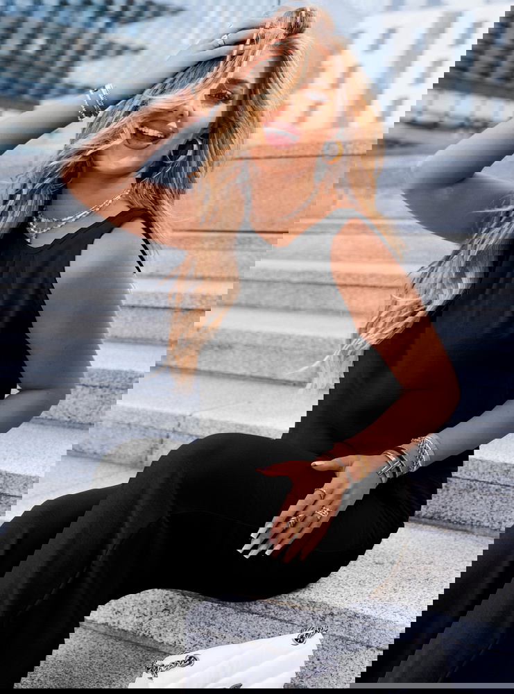 Czarny komplet bluzka i spodnie Deiene