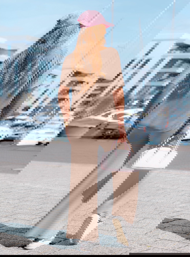 Komplet bluzka i szerokie spodnie...