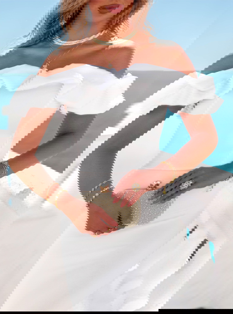 Biała długa sukienka typu hiszpanka z...