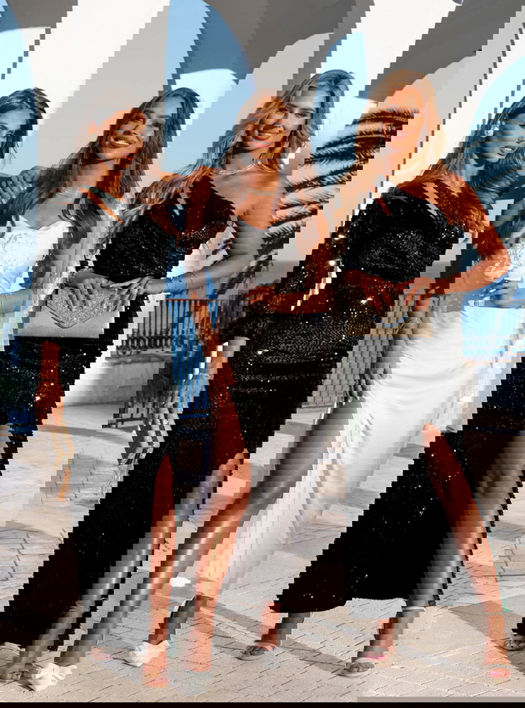 Czarna cekinowa sukienka na jedno...