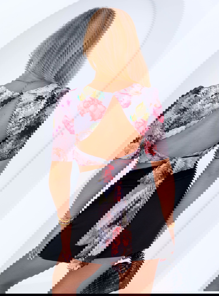 Top wiązany na plecach Lavonna - wzór 7