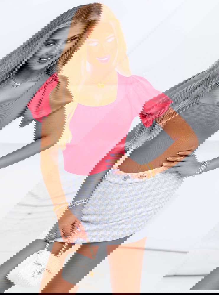 Różowe body z bufiastymi rękawami Cammy