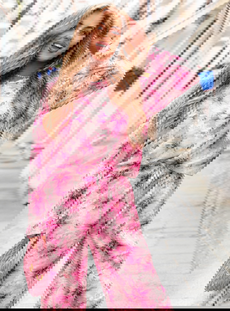 Kwiecisty komplet bluzka i spodnie...