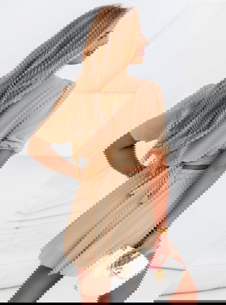 Beżowy komplet top i spodenki Nevenaa