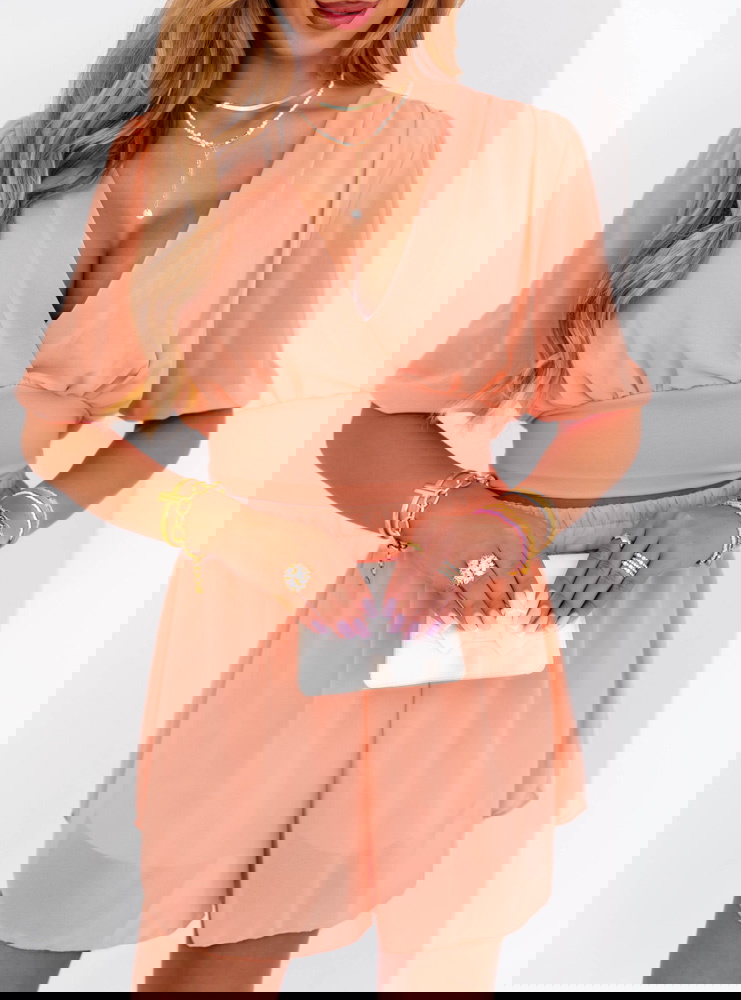 Pudrowy komplet top i spodenki Nevenaa