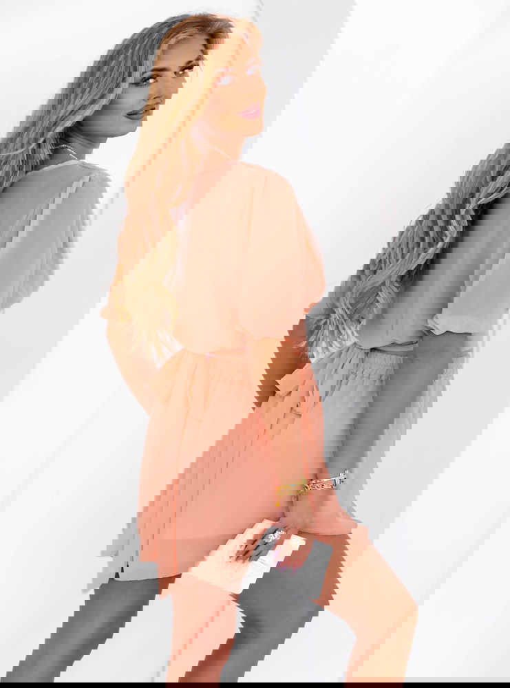 Pudrowy komplet top i spodenki Nevenaa