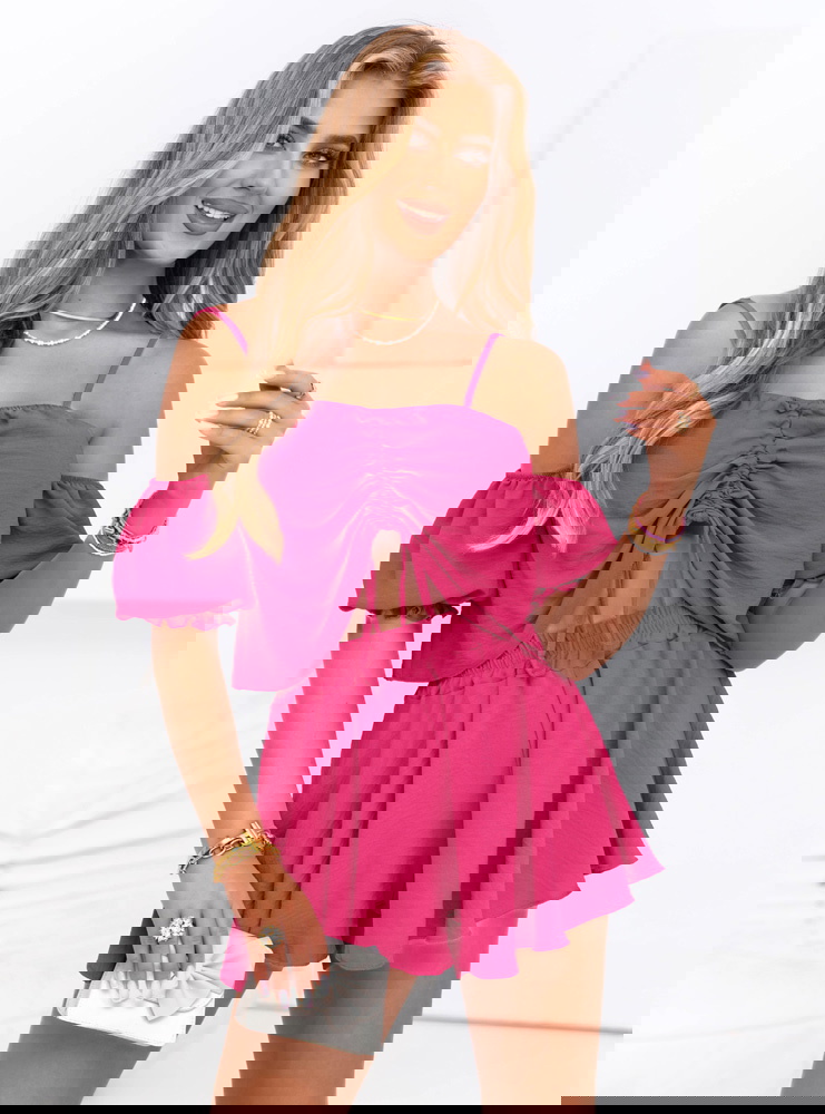 Komplet top i krótkie spodenki Dylaa...