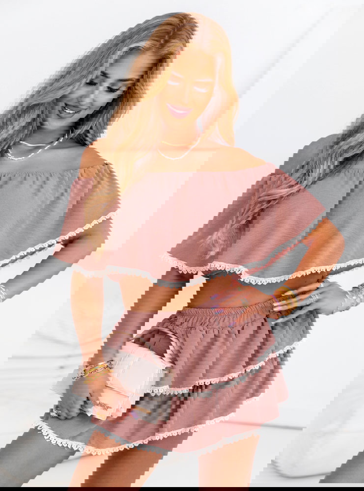 Komplet top i spódnico-spodenki z...