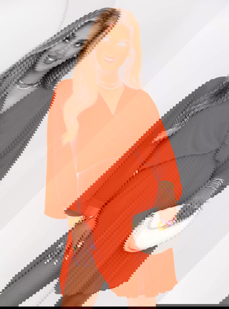 Pomarańczowa plisowana sukienka Andrieja