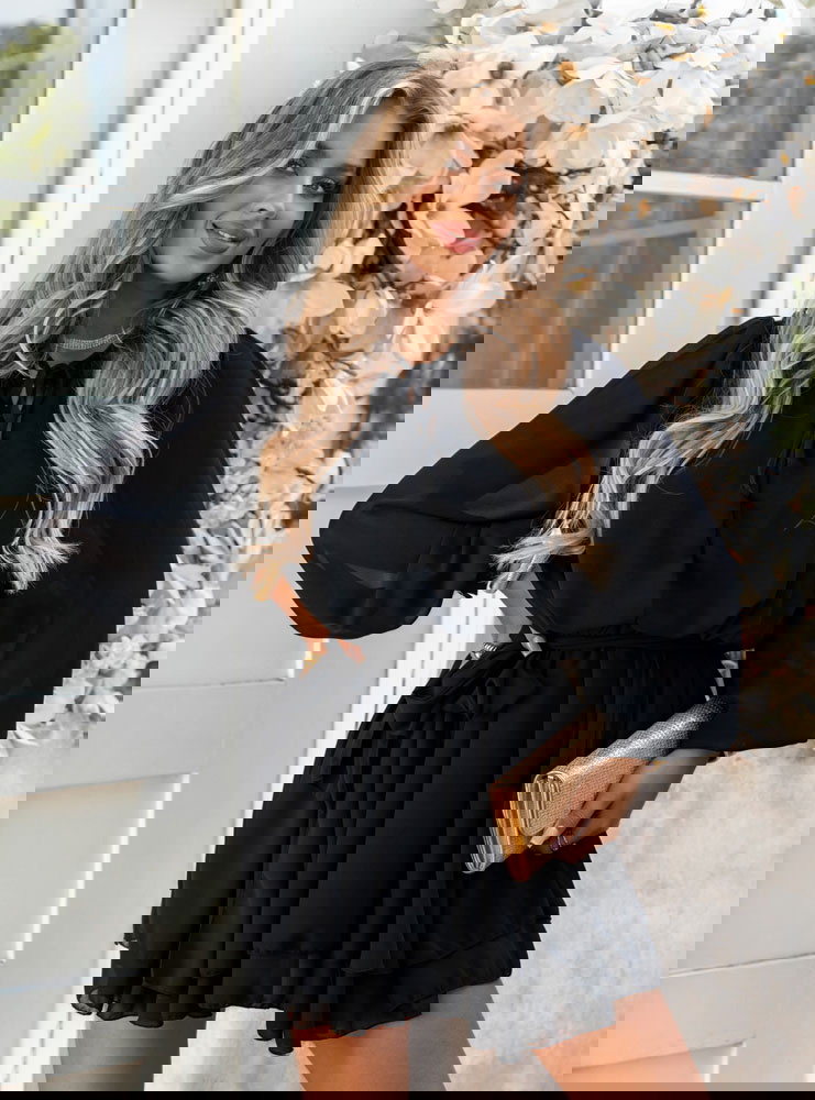 Czarna szyfonowa sukienka mini Rosefline