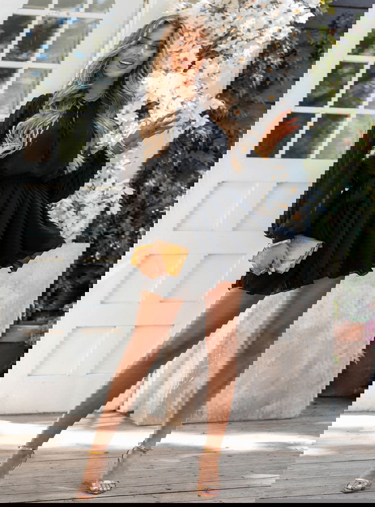 Czarna szyfonowa sukienka mini Rosefline