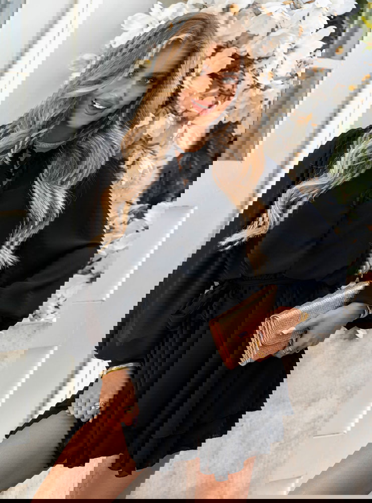 Czarna szyfonowa sukienka mini Rosefline