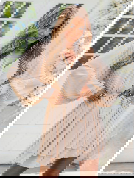 Beżowa szyfonowa sukienka... 2