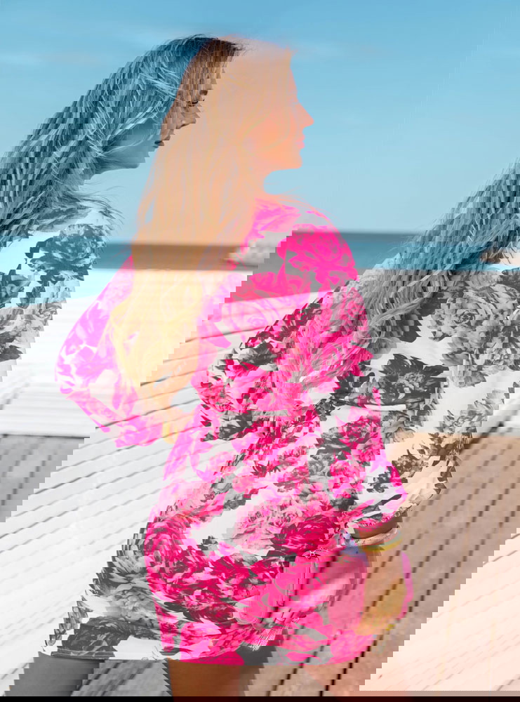 Wzorzysta sukienka z przekładanym...