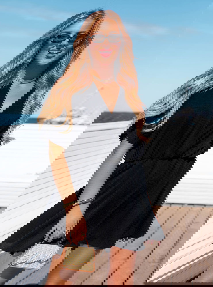 Czarny kombinezon jak sukienka z...