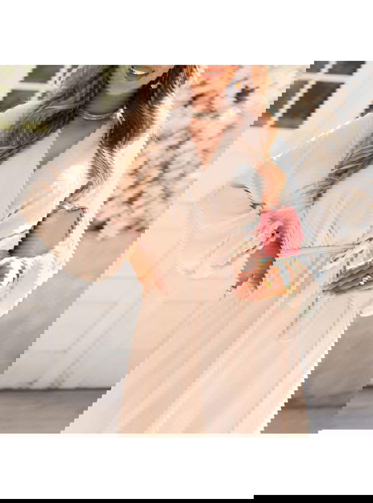 Beżowa sukienka mini z przekładanym...