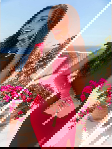 Malinowa dopasowana... 2