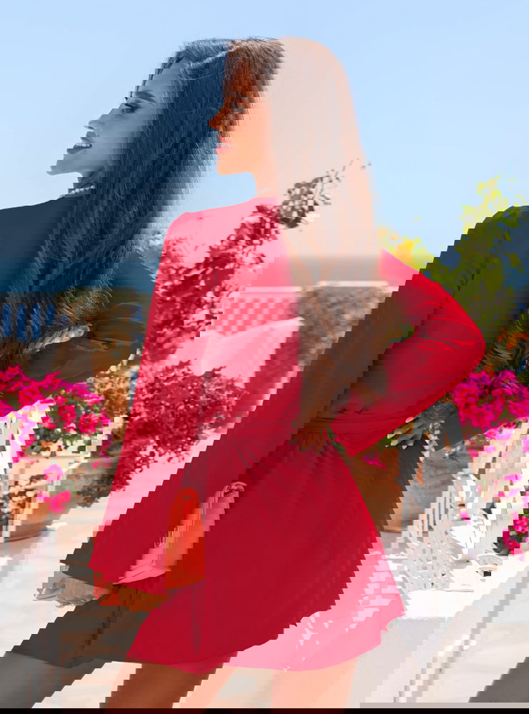 Malinowa mini sukienka wiązana w...