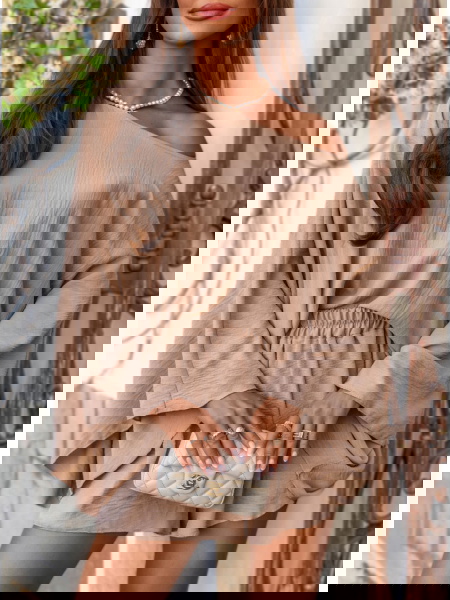 Beżowy komplet top i szorty...