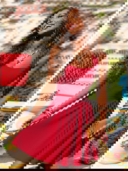 Malinowa rozkloszowana... 2