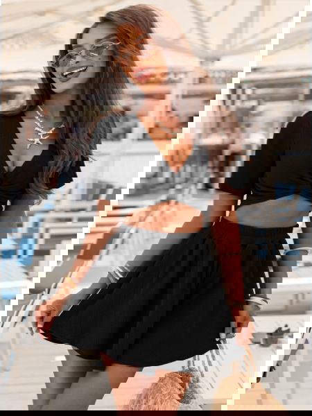 Czarny komplet prążkowany... 2