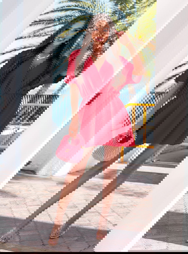 Malinowy kombinezon jak sukienka z...