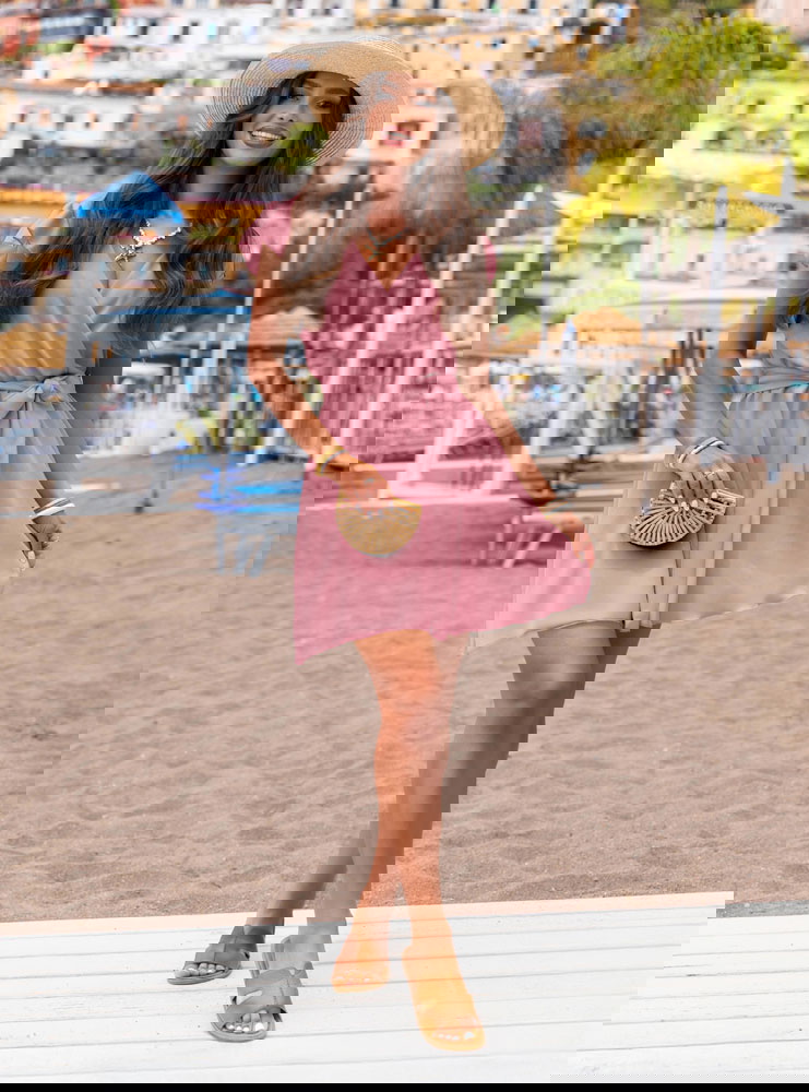 Sukienka z przekładanym dekoltem...